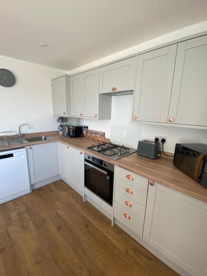 Beau - Brambles Chine, Colwell Bay - 5 Star Wifi - Short Walk To The Hut And Beach - 1 Night Stays Available - Ferry Offers 淡水 外观 照片