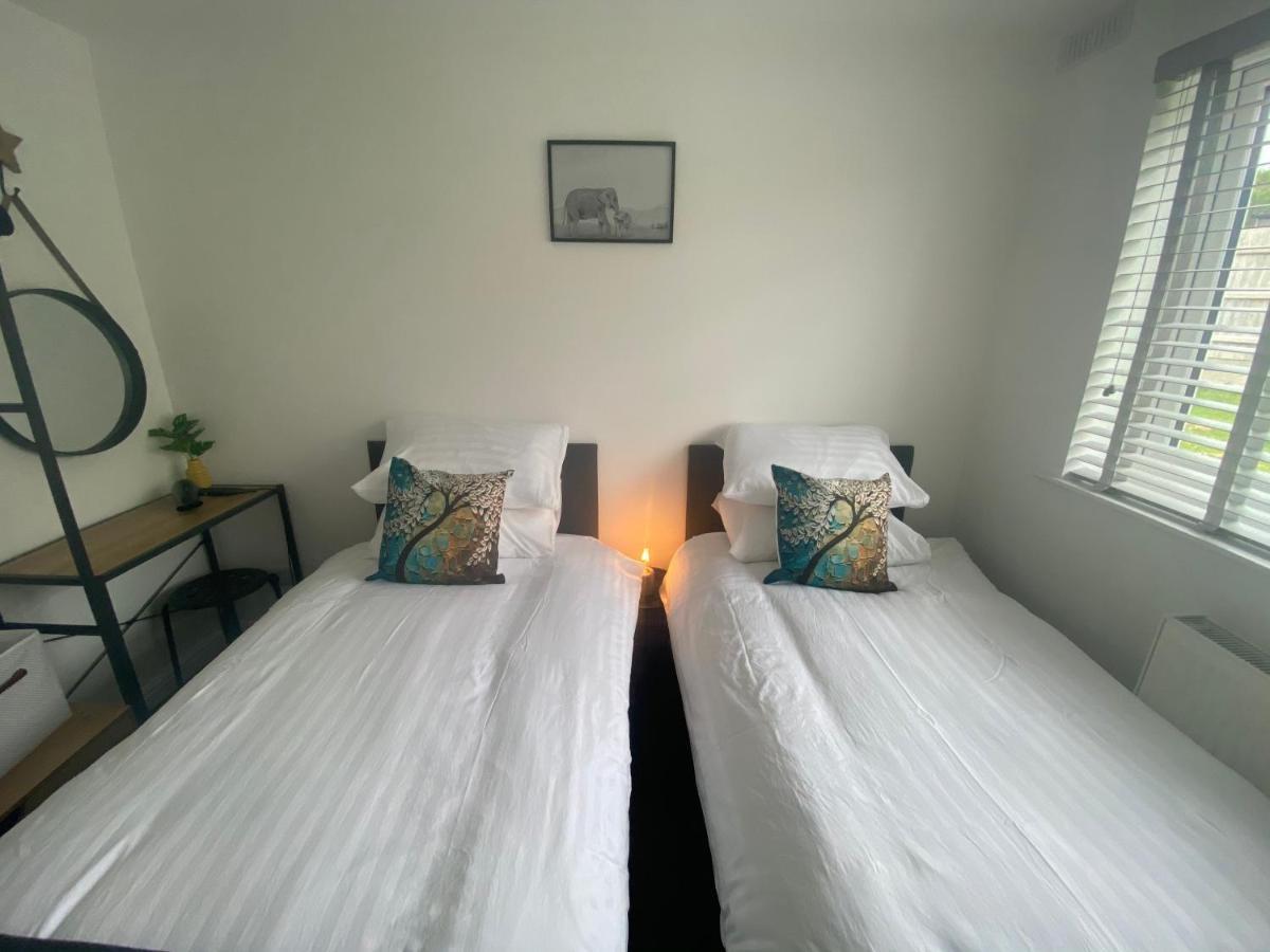 Beau - Brambles Chine, Colwell Bay - 5 Star Wifi - Short Walk To The Hut And Beach - 1 Night Stays Available - Ferry Offers 淡水 外观 照片
